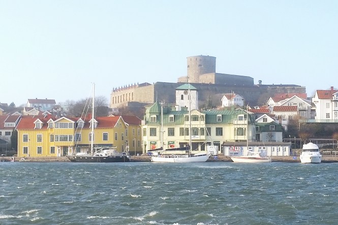 Mary i lä av Carlstens fästning.